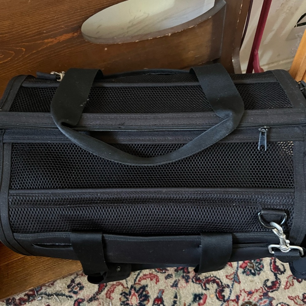Wild One TSA approved Dog/Cat  Carrier